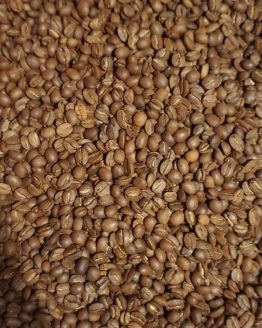 100% Kona Coffee
Single Origin
Region: Mamalahoa Hwy, Holualoa, HI
Process: Washed 
Farm: Quijano Ohana Kona Coffee Farm LLC

direct from the farm, the King of Coffees from my friend Allen Quijano a dialed in roast just short of medium